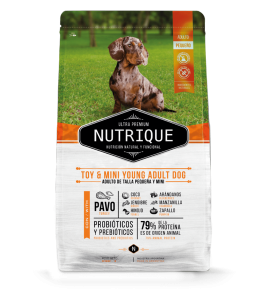 Nutrique Toy & Mini Young Adult Dog